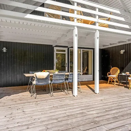 3 Bedroom Cozy In Højslev