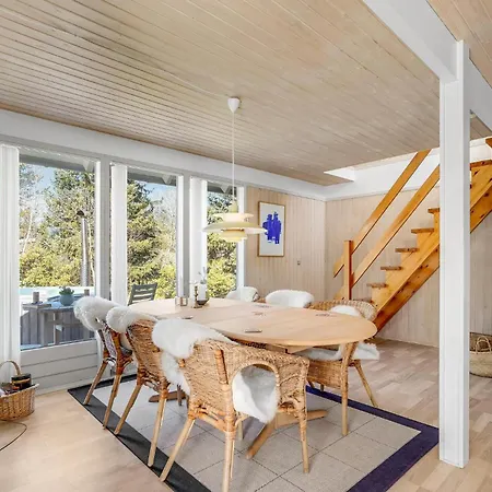 Holiday home Cozy In With House A Panoramic View