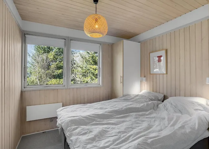 3 Bedroom Cozy In Ferienhaus
