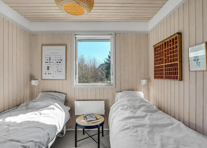 Ferienhaus 3 Bedroom Cozy In *